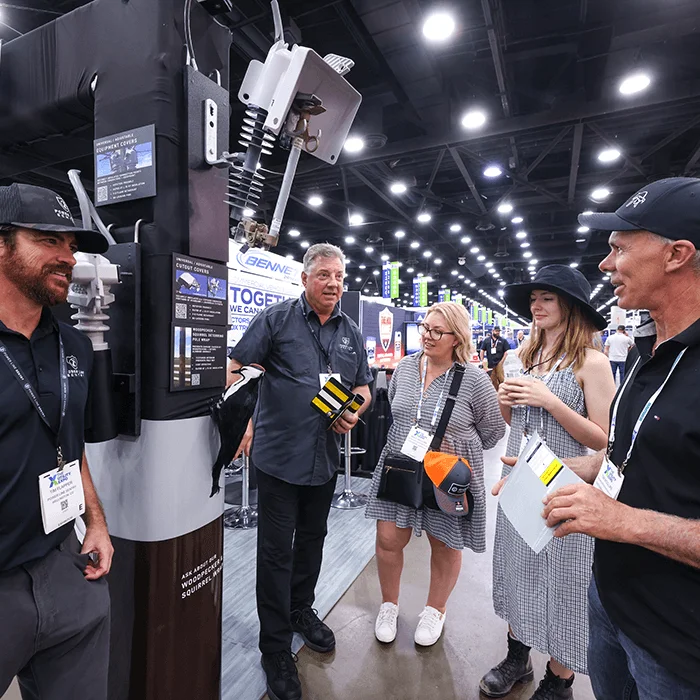 People talking at The Utility Expo