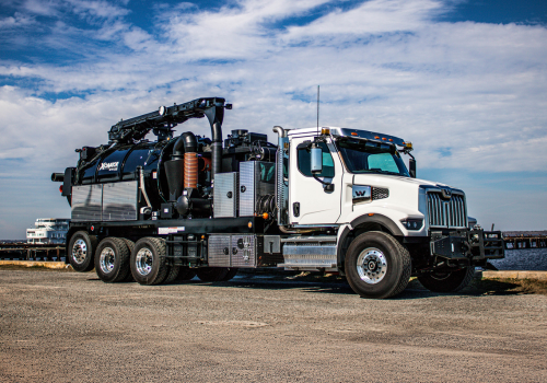 Vac-Con X-Cavator CXT Truck