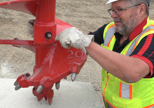 Digger Derrick Pin on Jib