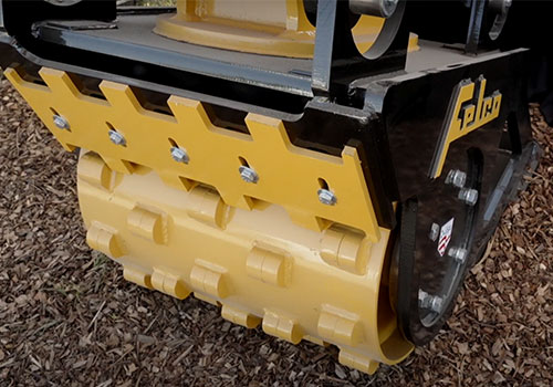 Felco 3-in-1 vibratory compactor roller attachment